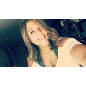 Meet your Posher, Courtney